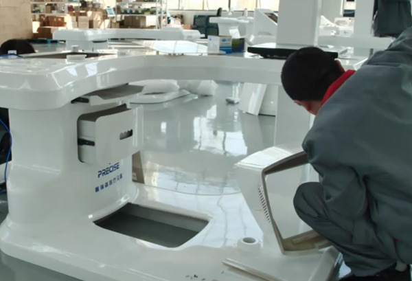 山东悟空体育健康体检一体机工程师安装调试